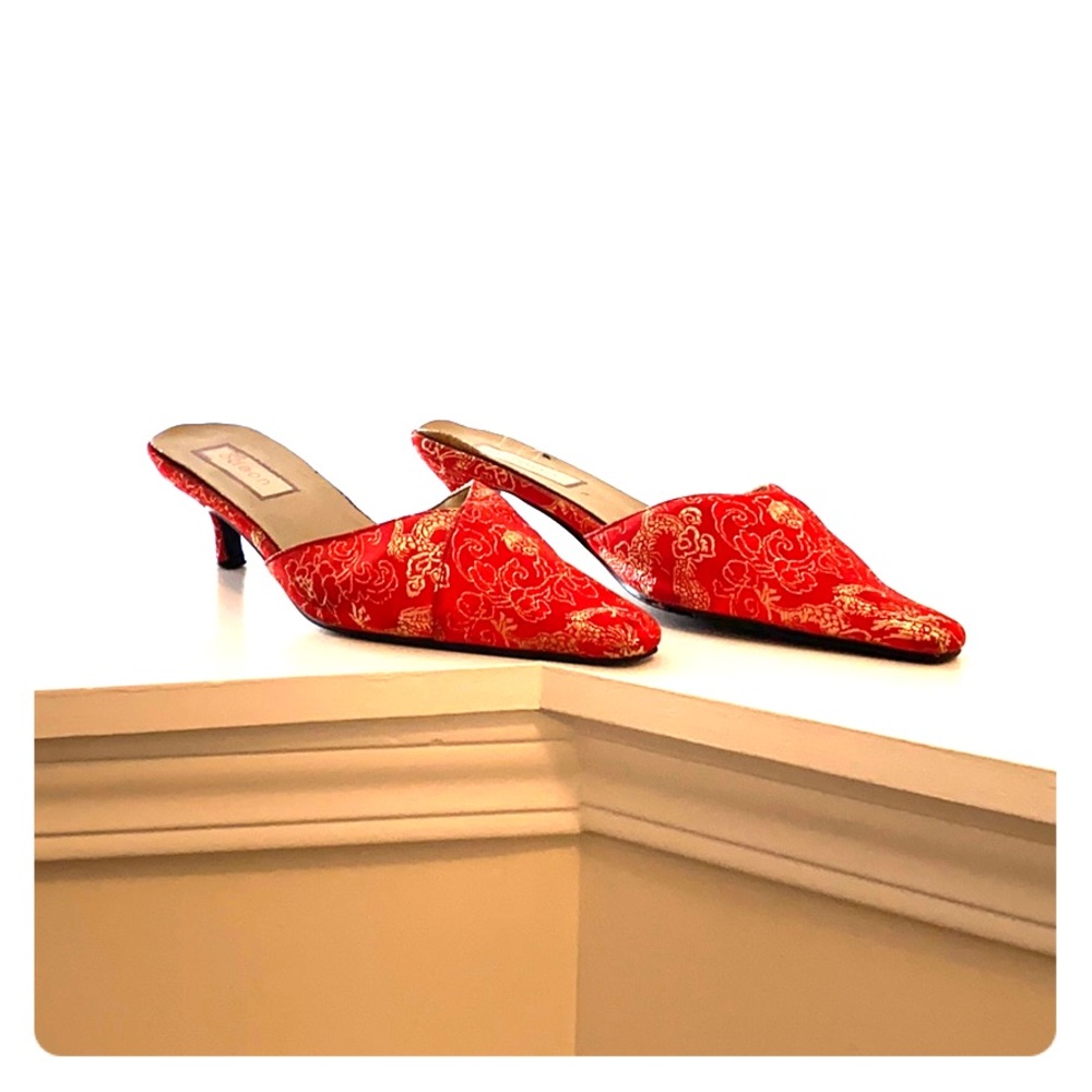 Odeon Slippers